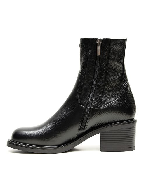 botki skórzane barefoot na obcasie